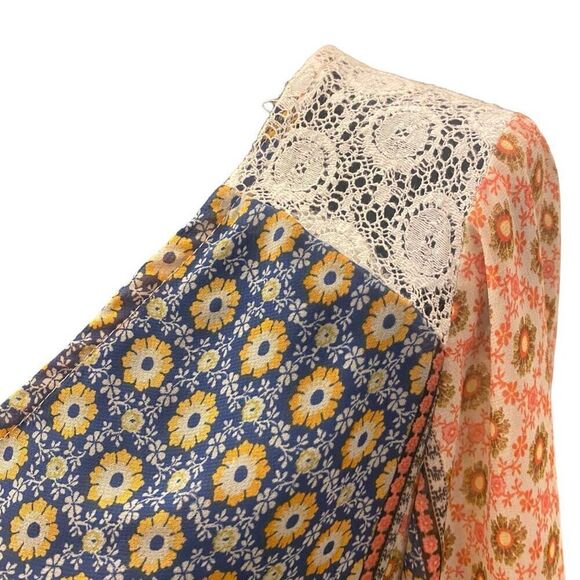 Fig and Flower Boho Twee Floral Lace Top 3/4 Bell Sleeves Sz M - Picture 5 of 13